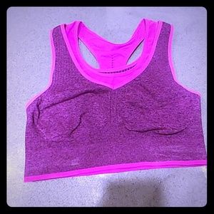 **nwot** MTA Sports bra